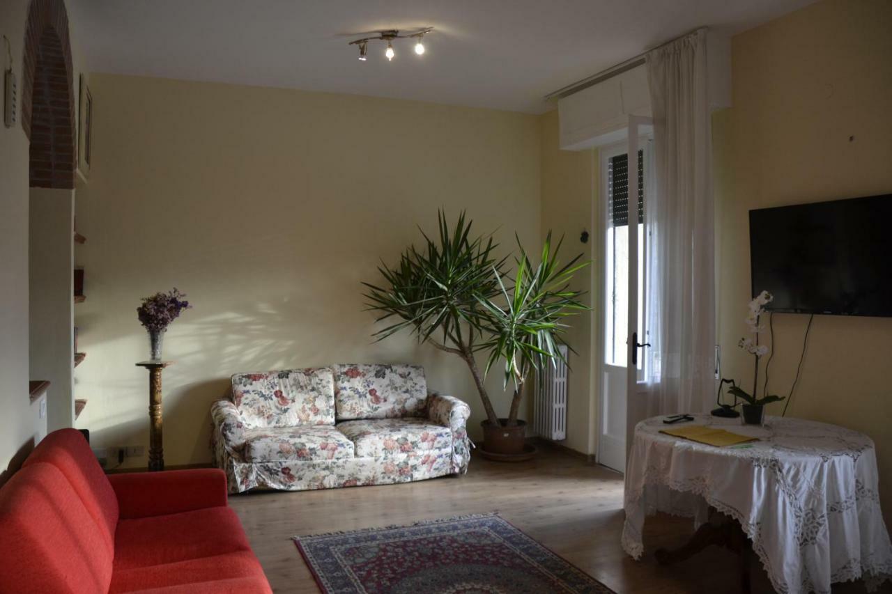 Casa Vacanze Santa Bona Villa Pisa Buitenkant foto